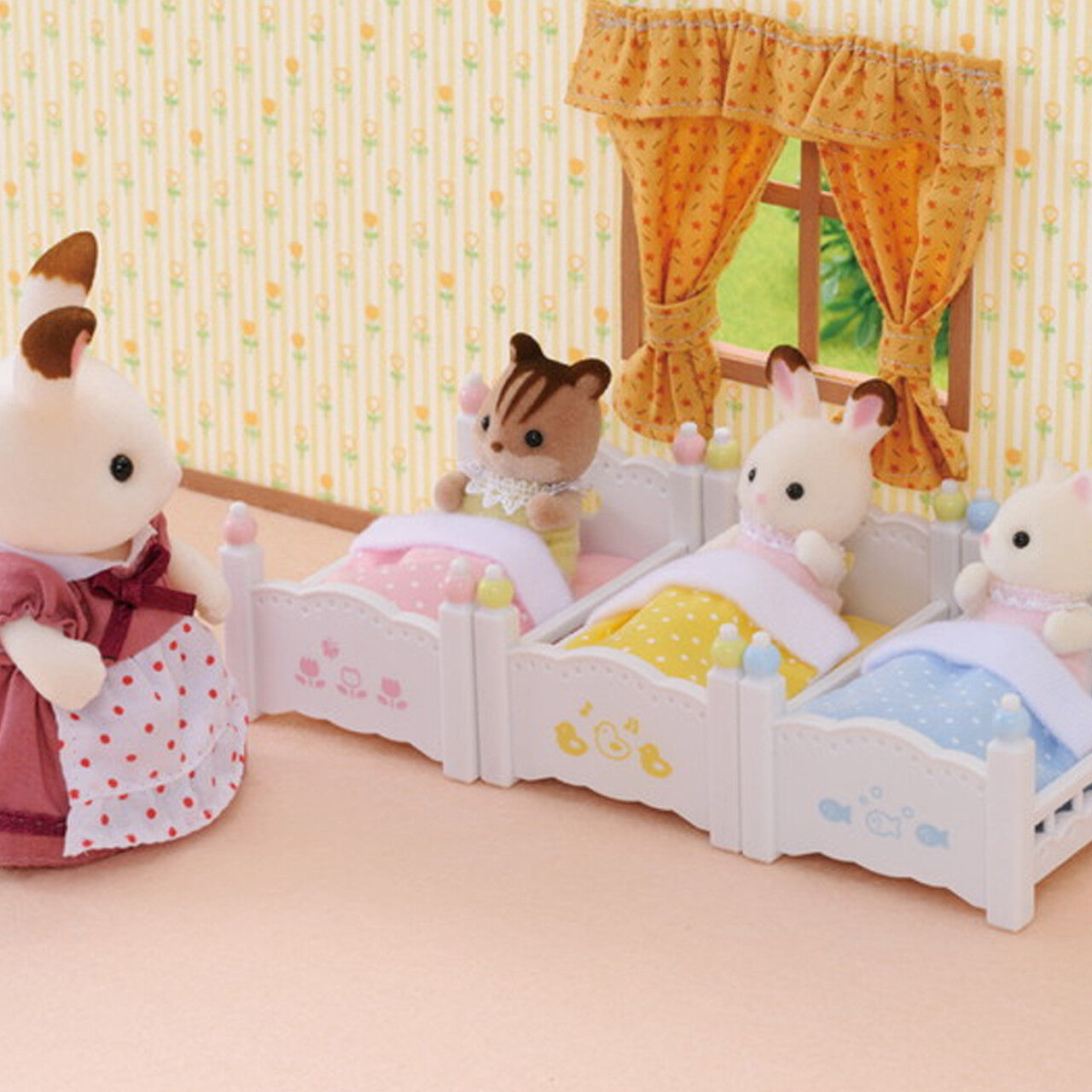 Sylvanian Families Triple Bunk Beds 4448 eBay