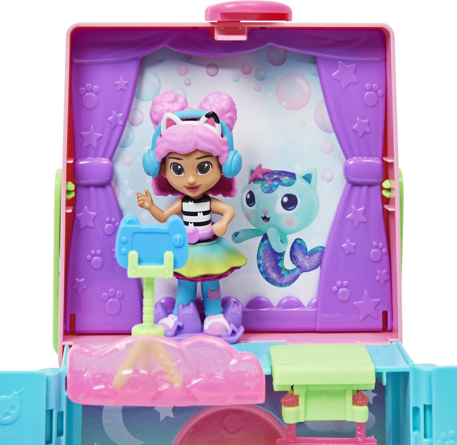 Gabby's Dollhouse 'Gabby Girl' DressUp Closet Playset