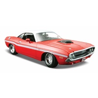 Maisto Special Edition 1970 Dodge Challenger R/T Coupe 1:24 Scale Diecast Vehicle 31263