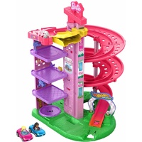 Hot Wheels RacerVerse Barbie Spiral Race Track Set Brooklyn vs Malibu JDD65