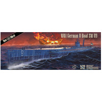 Das Werk WW1 German U-Boat SM U-9 1:72 Scale Model Kit DWK72001