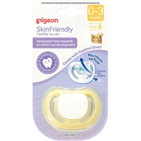 Pigeon Skin Friendly Pacifier Yellow Size S 0-3 Months PDN135