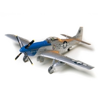 Tamiya North American P-51D Mustang 1/72 Scale Model Kit T60749