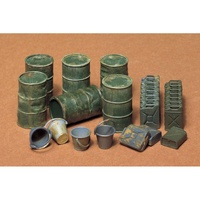Tamiya 1:35 Military Miniatures Jerry Cans Set Set 35026