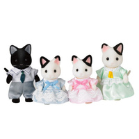 Sylvanian Families Tuxedo Cat Family SF5181