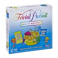 Hasbro Trivial Pursuit Family Edition Game E1921