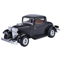 Motor Max Timeless Legends 1932 Ford Coupe 1:24 Scale Diecast Vehicle 73251
