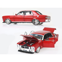 DDA Candy Red XY Custom Ford 1:24 Scale Diecast Vehicle DDA2492