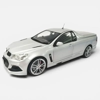DDA 1:24 Silver VF Maloo R8 Holden Ute Diecast Vehicle DDA030