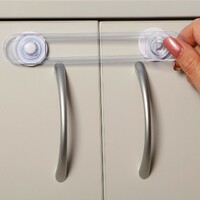 Dreambaby Multi-Purpose Latch F126