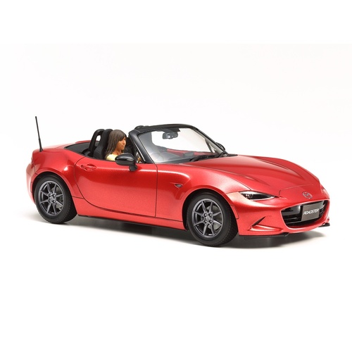 Tamiya Mazda Roadster MX-5 1:24 Scale Plastic Model Kit 24342