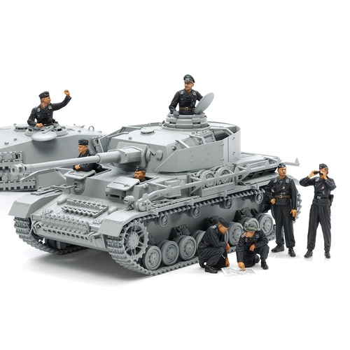 Tamiya Wehrmacht Tank Crew Set 1:35 Scale Model Kit 35354