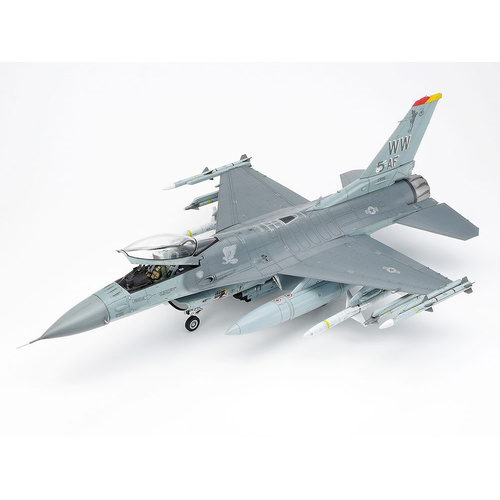 Tamiya 1:48 scale Lockheed Martin F-16CJ (Block 50) Fighting Falcon Model Kit 61098