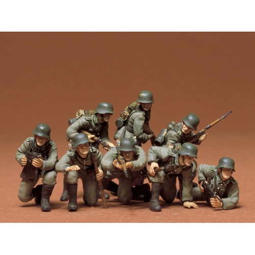 Tamiya 1:35 Military Figures German Panzer Grenadiers Model Kit 35061