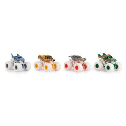 Monster Jam Snow Drifters 1:64 Scale 4 Pack Diecast Toy SM6067339
