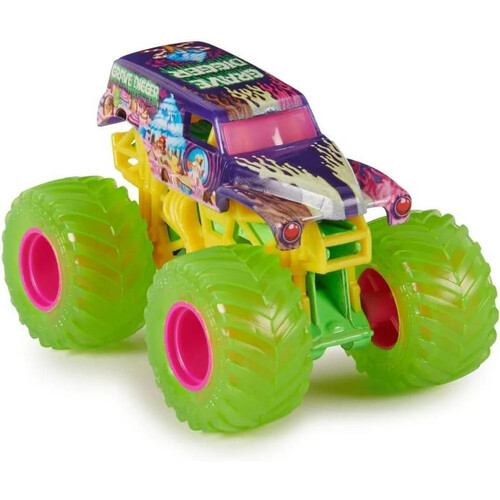 Monster Jam Series 35 Street Treats Grave Digger 1:64 Scale Diecast Toy Truck SM6044941