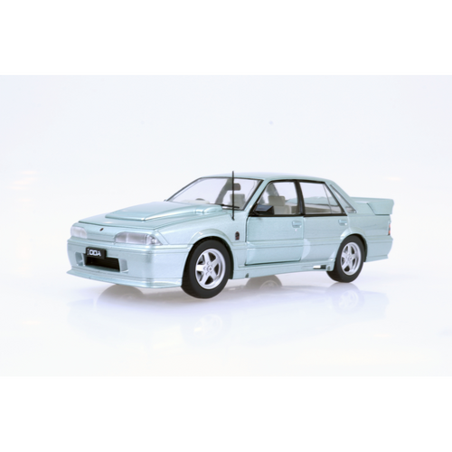 DDA Panorama Silver VL Holden Walkinshaw 1:24 Scale Diecast Vehicle DDA701