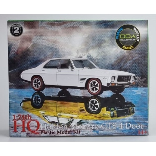 DDA HQ Holden Monaro GTS 4 Door 1:24 Scale Plastic Model Kit DDA307K