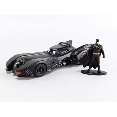 DC Comics Batman 1989 Batmobile & Batman Figure 1:32 scale diecast metal 31704