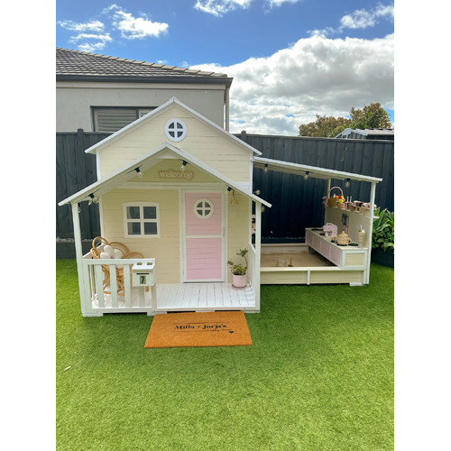 KidzShack LOVELY Shack + MUD Kitchen Cubby House